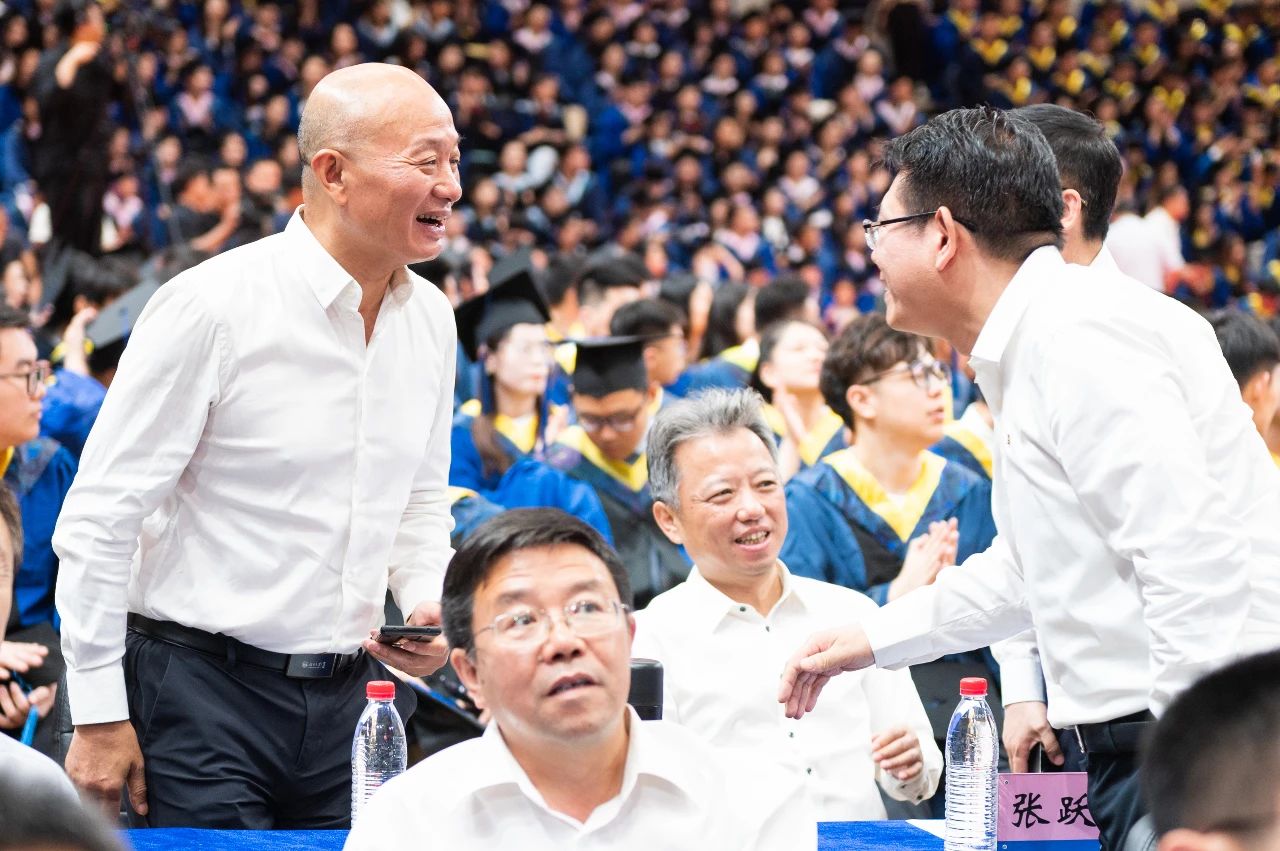 37b36b36796aadc15eed945355d853b0.jpg
